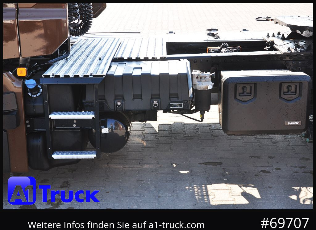 MAN TGX 18,480 BLS Intarder Standklima, Garantie - Tractor unit: picture 2 MAN TGX 18,480 BLS Intarder Standklima, Garantie - Tractor unit: picture 2
