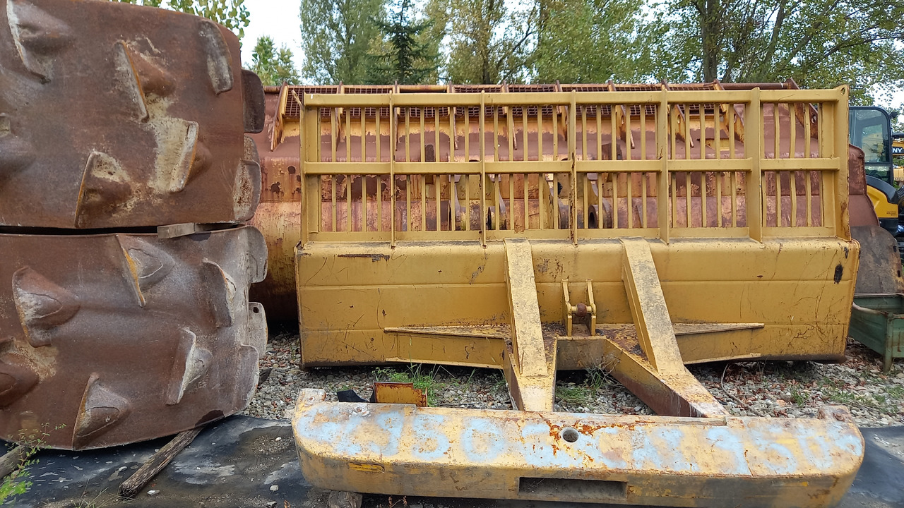 Caterpillar 816B - Compactor: picture 5 Caterpillar 816B - Compactor: picture 5