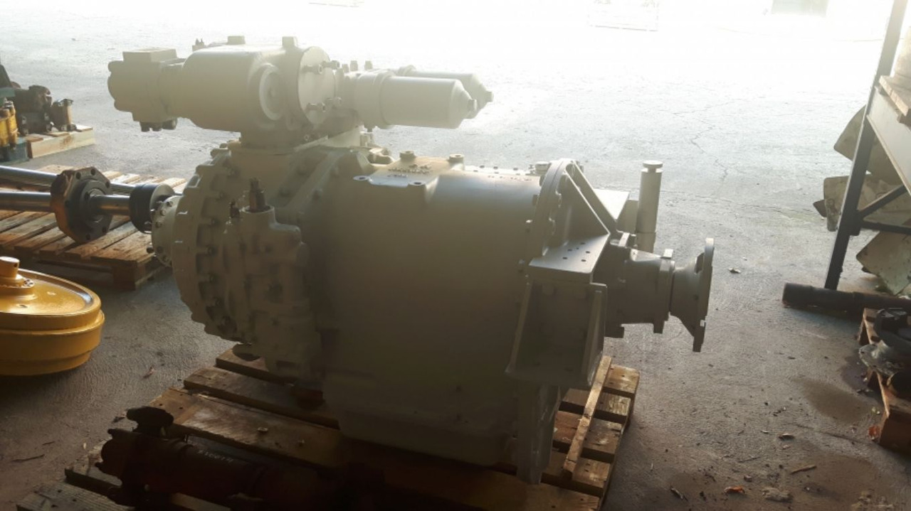 PERLINI DP655 TRASMISSIONE DETROIT DIESEL ALLISON CLBT 6061-6 - Gearbox for Construction machinery: picture 5 PERLINI DP655 TRASMISSIONE DETROIT DIESEL ALLISON CLBT 6061-6 - Gearbox for Construction machinery: picture 5