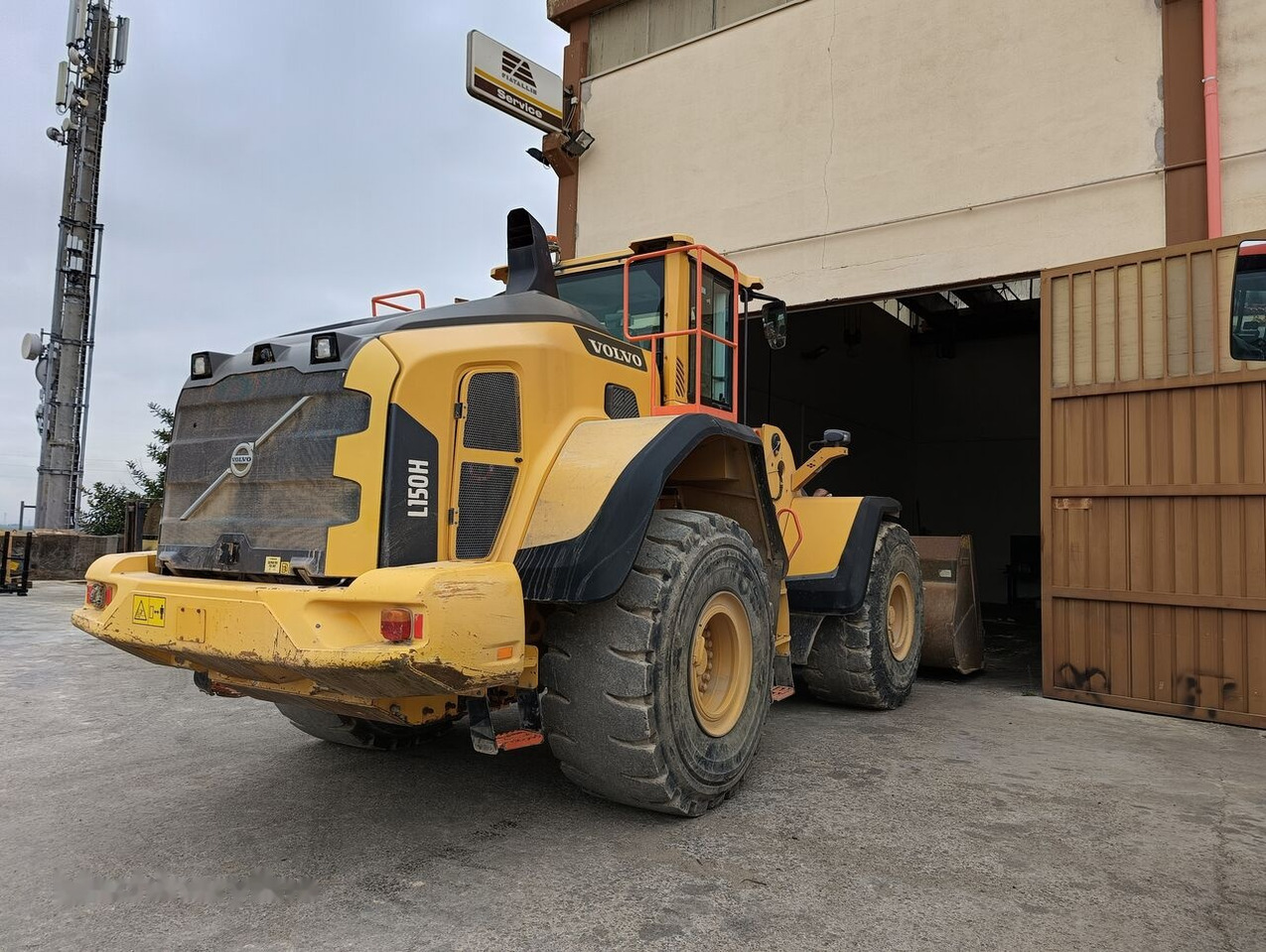 Volvo L150H - Wheel loader: picture 1 Volvo L150H - Wheel loader: picture 1