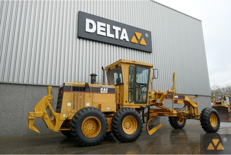 Caterpillar 140H Ex-army - Grader: picture 5 Caterpillar 140H Ex-army - Grader: picture 5