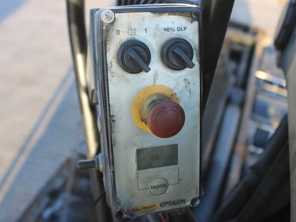 Hook lift truck, Crane truck DAF XF 460, EURO 6, 8X2, 2X LIFT AXLE, PALFINGER S260Z96: picture 10