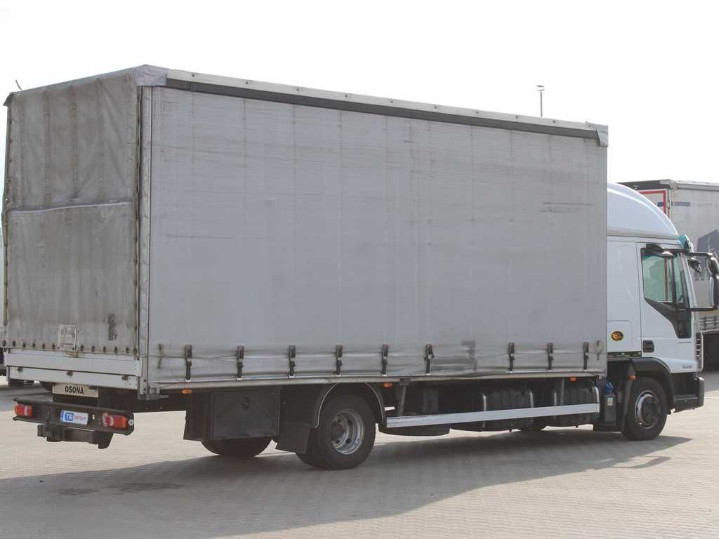 Iveco EUROCARGO 75E210, EURO 6, PNEU 80% - Curtainsider truck: picture 3 Iveco EUROCARGO 75E210, EURO 6, PNEU 80% - Curtainsider truck: picture 3