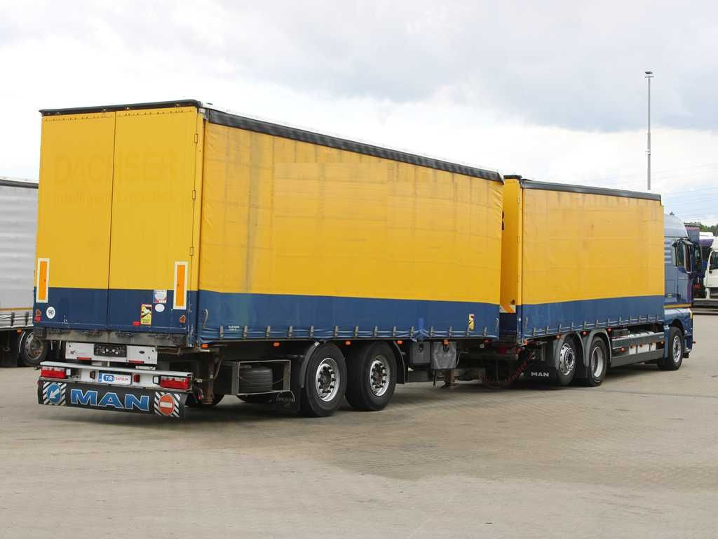 MAN TGS 26.440, 6X2, EURO 5, LIFTING AXLE, TV - Curtainsider truck: picture 3 MAN TGS 26.440, 6X2, EURO 5, LIFTING AXLE, TV - Curtainsider truck: picture 3
