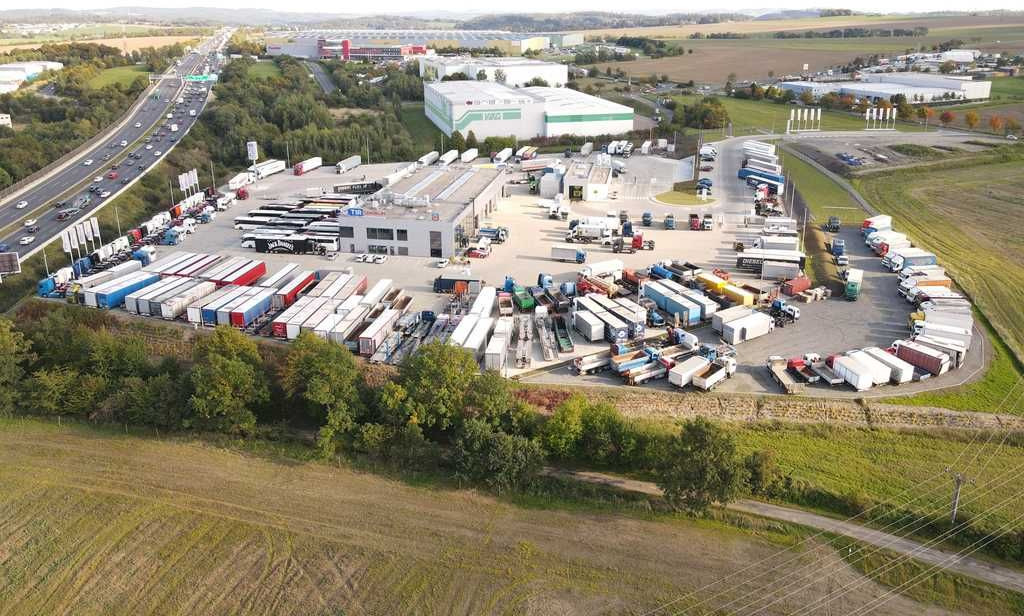 MAN TGS 26.440, 6X2, EURO 5, LIFTING AXLE, TV - Curtainsider truck: picture 5 MAN TGS 26.440, 6X2, EURO 5, LIFTING AXLE, TV - Curtainsider truck: picture 5