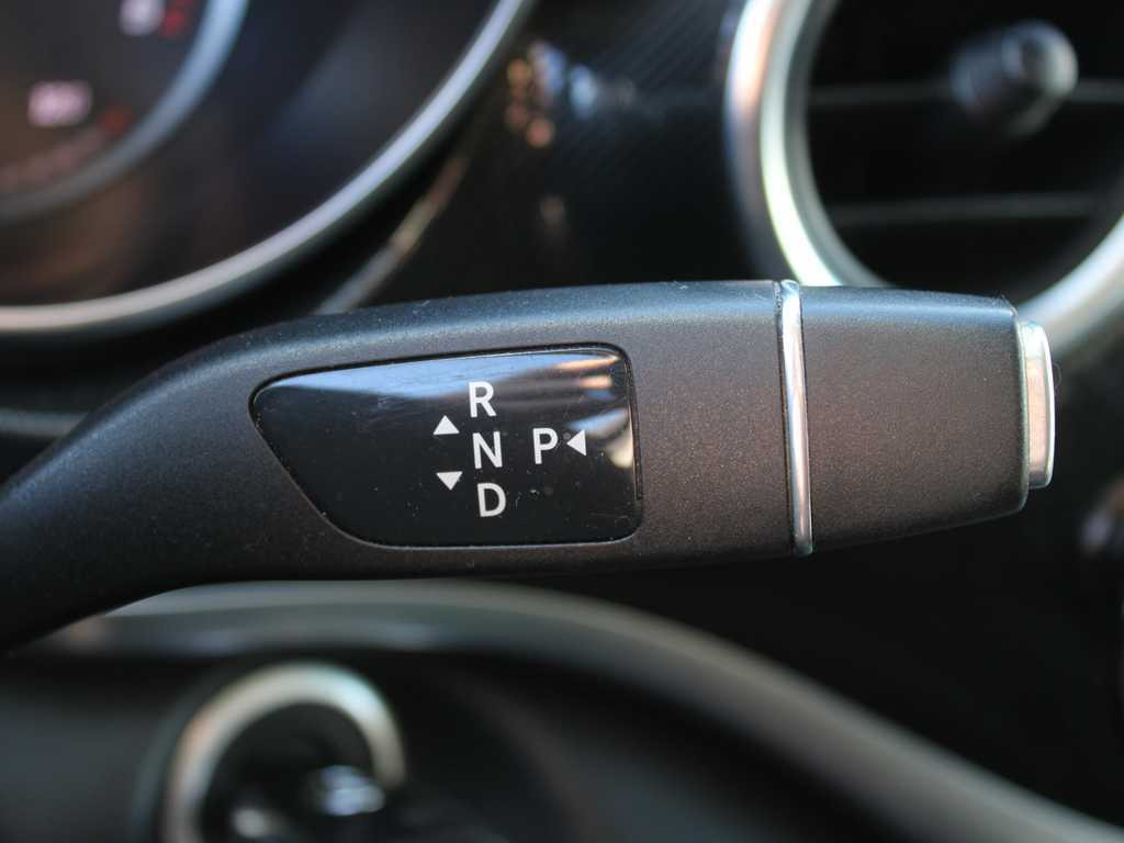 Car Mercedes-Benz V 220d, 7 SEATS, CAMERA: picture 9 Car Mercedes-Benz V 220d, 7 SEATS, CAMERA: picture 9