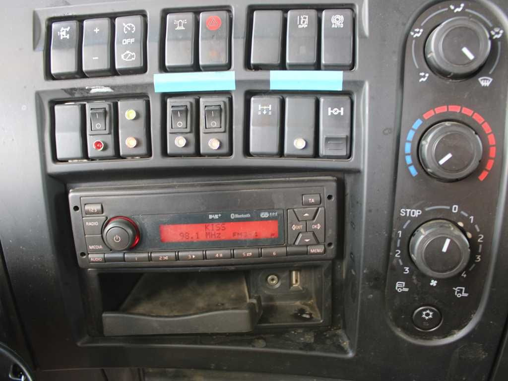 Renault D16, CRANE HMF 1130K- RC+ PLATFORM, PARKING CAM.  leasing Renault D16, CRANE HMF 1130K- RC+ PLATFORM, PARKING CAM.: picture 13