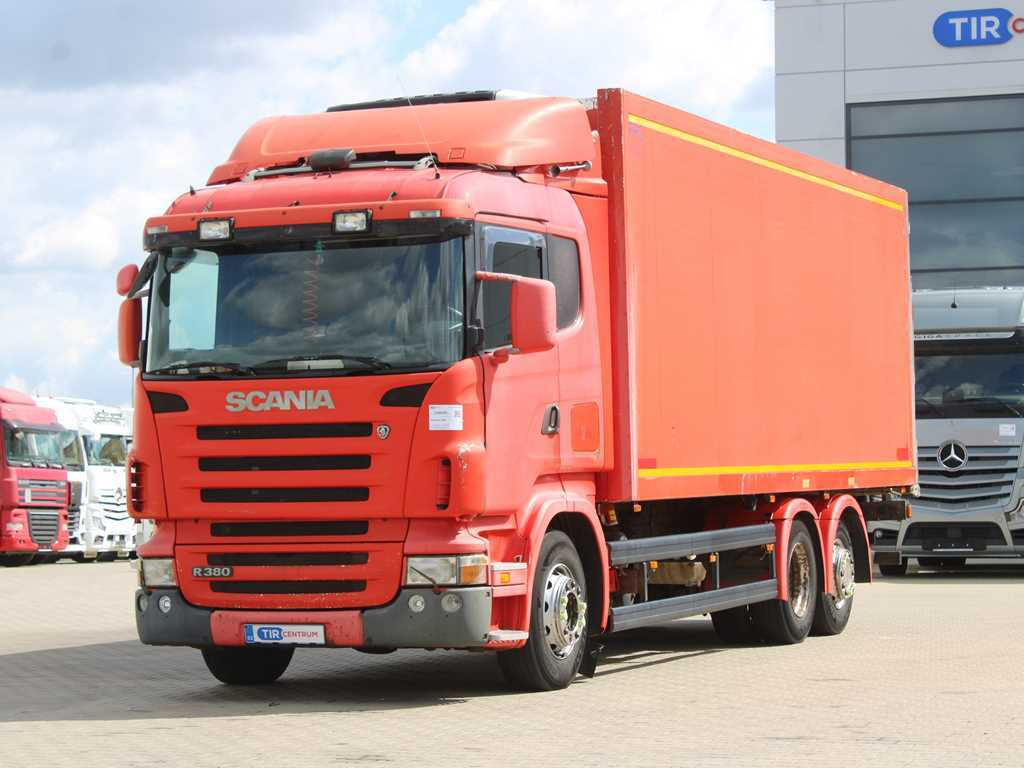 Scania R 380, HYDRAULIC FRONT, DOUBLE CHAMBER, CARRIER SUPRA 850 mt - Refrigerator truck: picture 1 Scania R 380, HYDRAULIC FRONT, DOUBLE CHAMBER, CARRIER SUPRA 850 mt - Refrigerator truck: picture 1