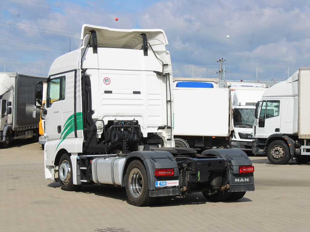 MAN TGX 18.460, LOWDECK, EURO 6, NAVIGATION, INDEPENDENT AIR CONDITIONING - Tractor unit: picture 5 MAN TGX 18.460, LOWDECK, EURO 6, NAVIGATION, INDEPENDENT AIR CONDITIONING - Tractor unit: picture 5