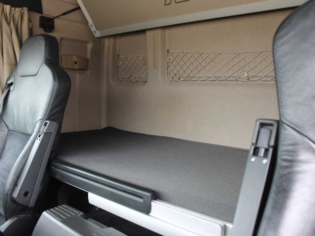 Tractor unit MAN TGX 18.500, LOWDECK,SEC.AIR CONDITION, EURO 6: picture 9