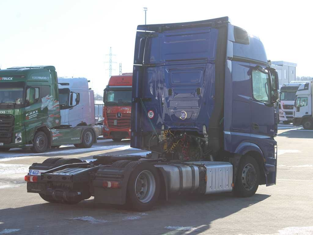 Mercedes-Benz Actros 1848, EURO 6, LOWDECK, PNEU 80% - Tractor unit: picture 3 Mercedes-Benz Actros 1848, EURO 6, LOWDECK, PNEU 80% - Tractor unit: picture 3