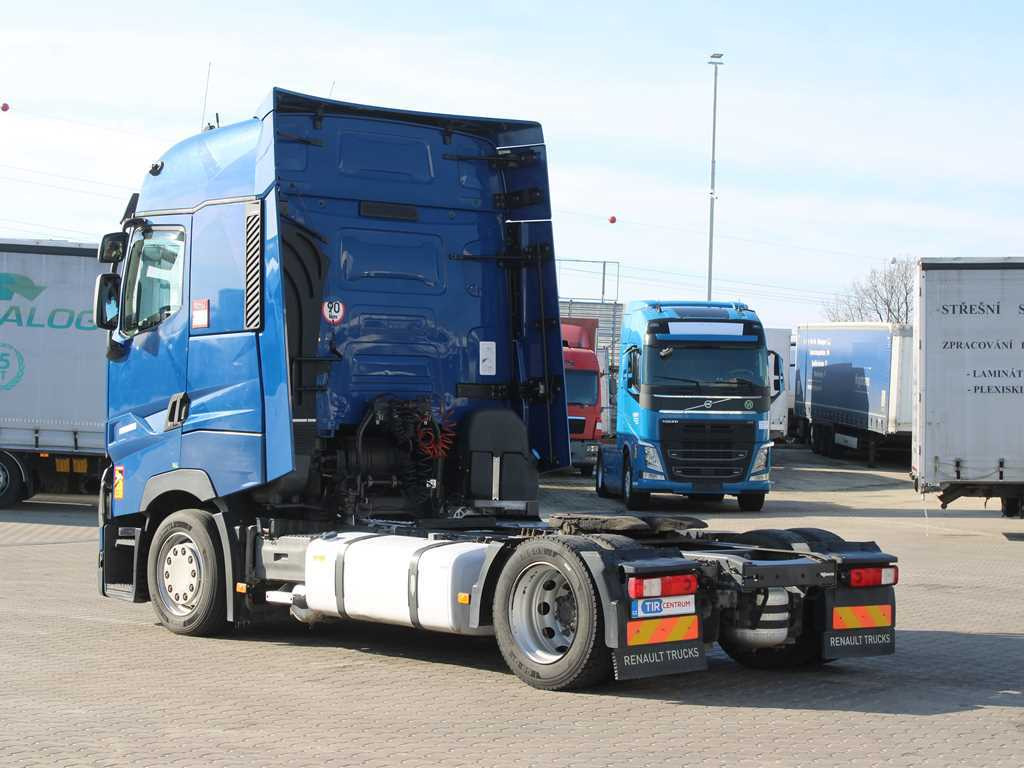 Renault T 520, EURO 6, LOWDECK, INDEPENDENT AIR CONDITIONING, TYRES 80% - Tractor unit: picture 5 Renault T 520, EURO 6, LOWDECK, INDEPENDENT AIR CONDITIONING, TYRES 80% - Tractor unit: picture 5