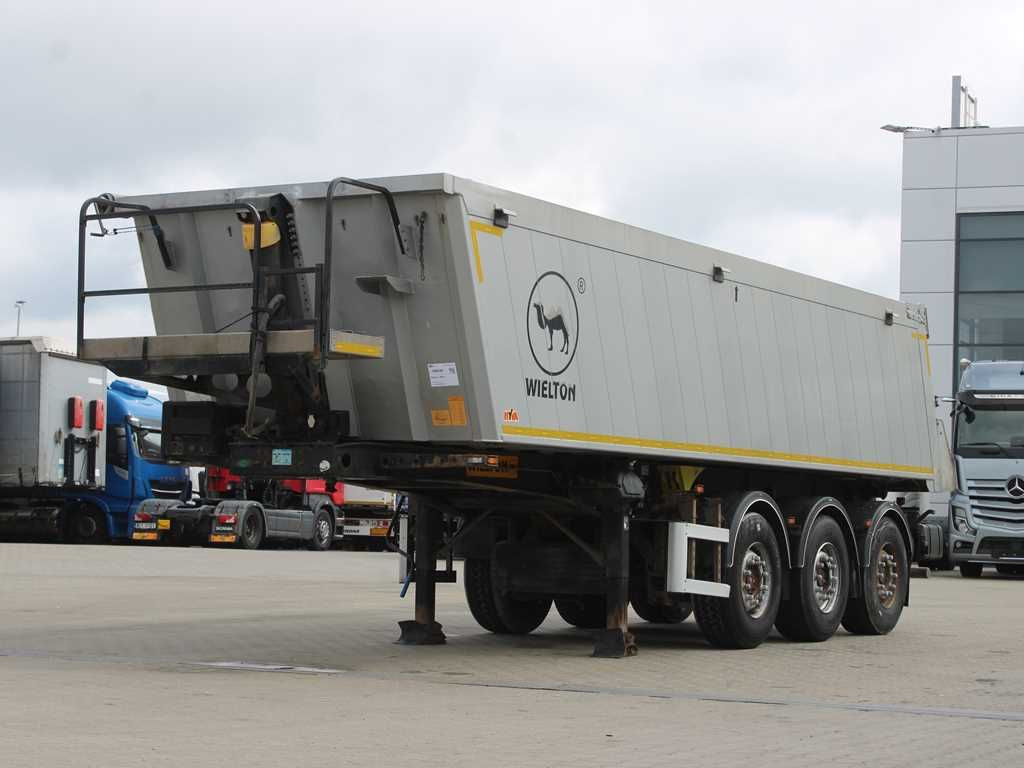 Wielton NW-3, SAF, FOLDING ROOF, LIFTING AXLE, 30m³ - Tipper semi-trailer: picture 1 Wielton NW-3, SAF, FOLDING ROOF, LIFTING AXLE, 30m³ - Tipper semi-trailer: picture 1