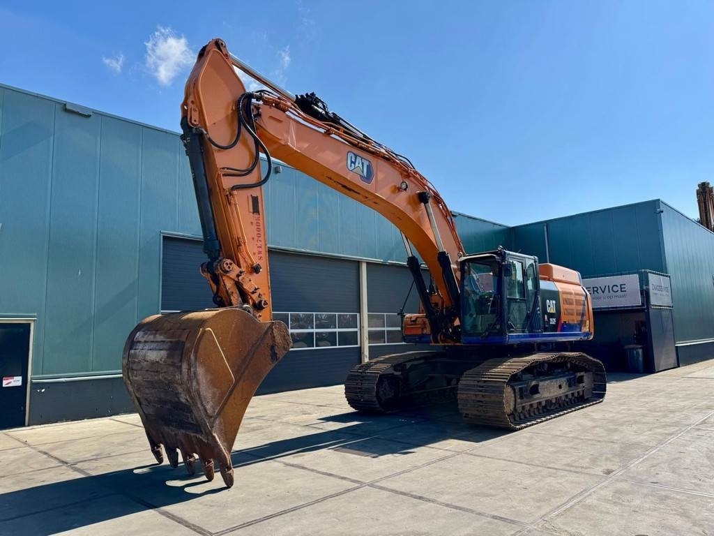 CAT 352F - Crawler excavator: picture 3 CAT 352F - Crawler excavator: picture 3