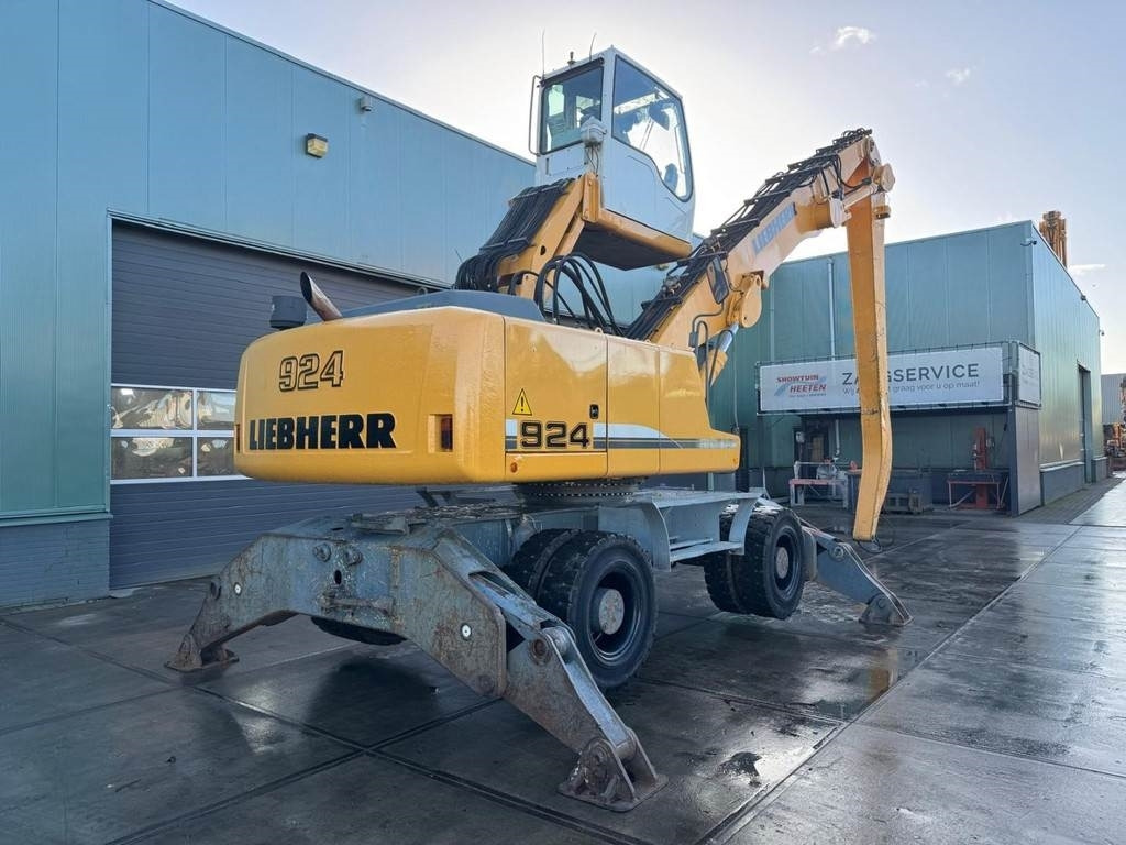 Liebherr A 924 C - Waste/ Industry handler: picture 4 Liebherr A 924 C - Waste/ Industry handler: picture 4