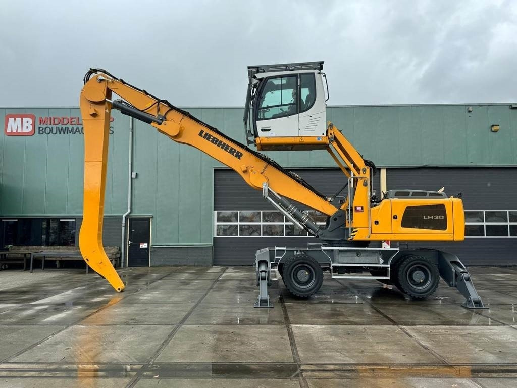 Liebherr LH 30 M - Waste/ Industry handler: picture 1 Liebherr LH 30 M - Waste/ Industry handler: picture 1
