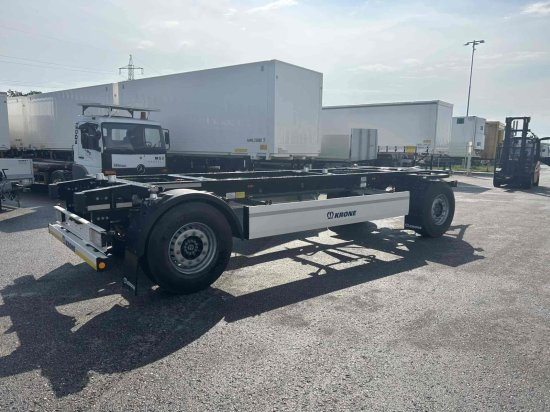 Krone AZW 18, Lafette, Krone-Achsen, Neu - Container transporter/ Swap body trailer: picture 4 Krone AZW 18, Lafette, Krone-Achsen, Neu - Container transporter/ Swap body trailer: picture 4