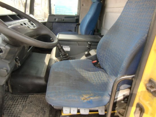 Curtainsider truck MAN LE 12.220 Plane, LBW, manual: picture 13