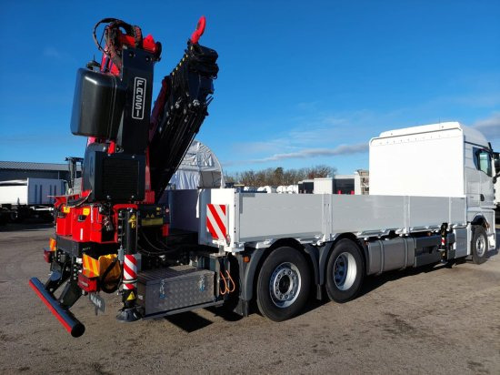 MAN TGX 26.510 LL Pritsche, Fassi F545RA.2.28XE, Containerverschlüsse, - Dropside/ Flatbed truck, Crane truck: picture 2 MAN TGX 26.510 LL Pritsche, Fassi F545RA.2.28XE, Containerverschlüsse, - Dropside/ Flatbed truck, Crane truck: picture 2