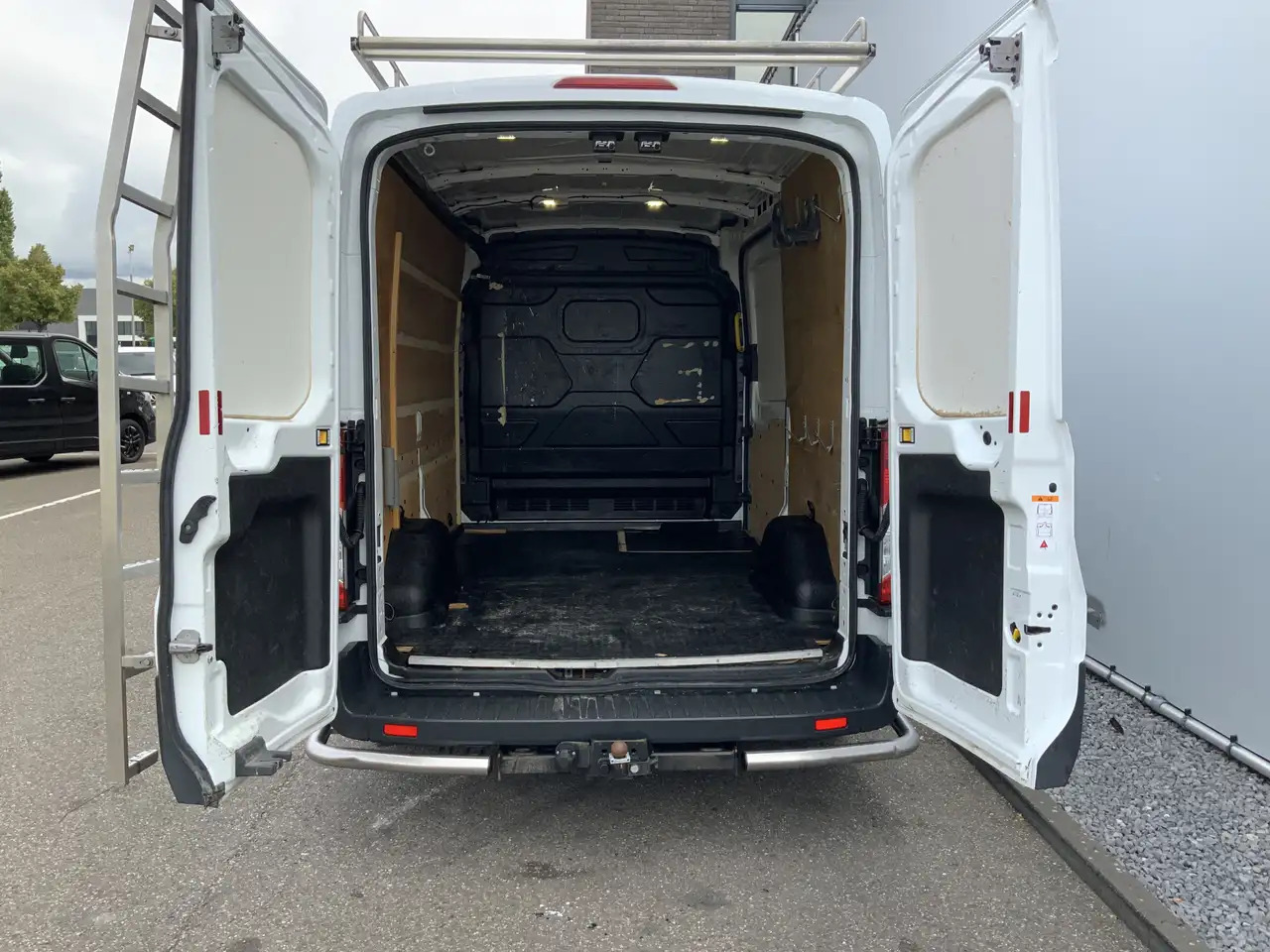 Panel van Ford Transit 310 2.2 TDCI L2H2 Trend Airco Cruise Navi 3 Zits I: picture 14