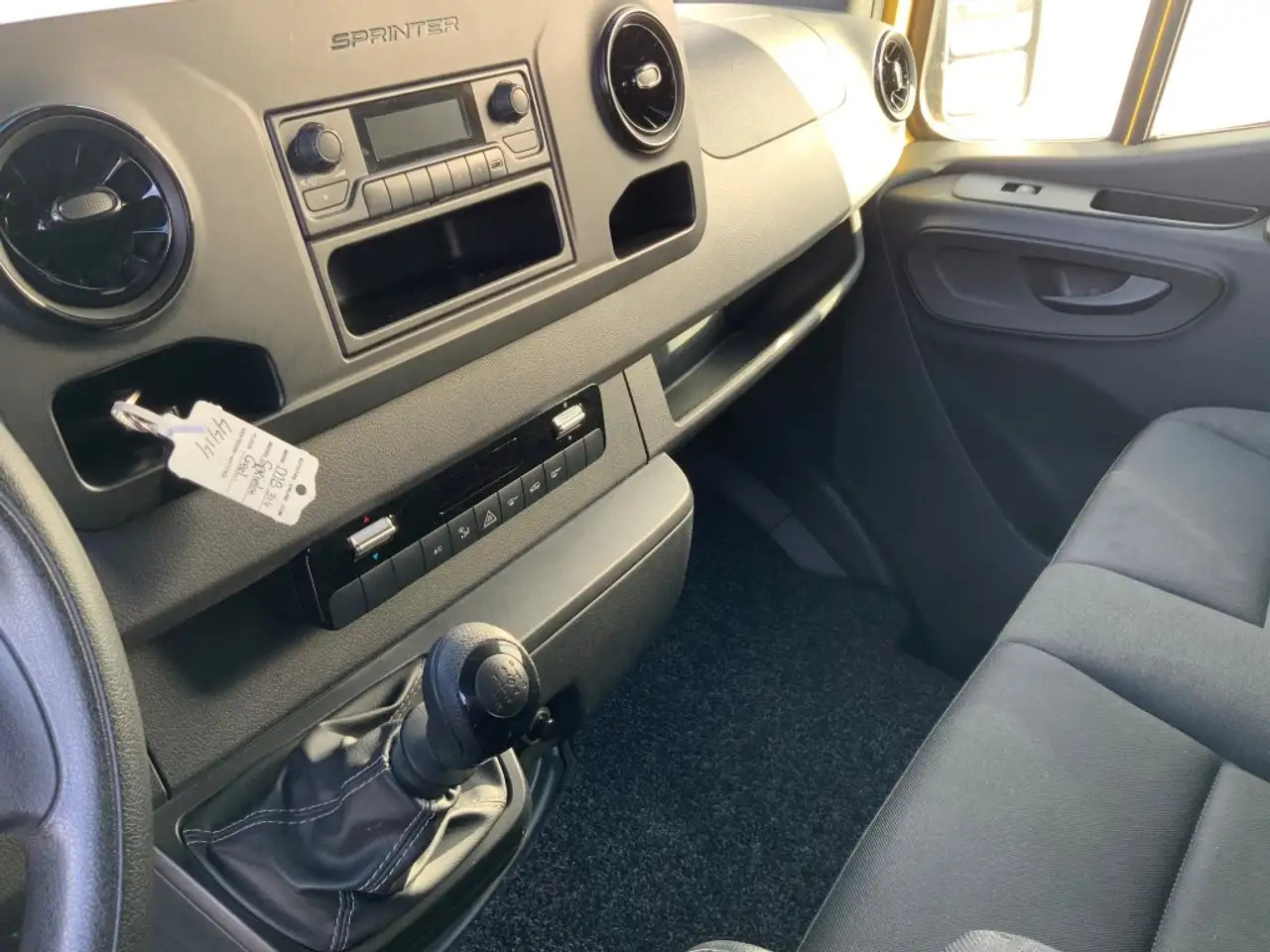 Panel van Mercedes-Benz Sprinter 314 2.2 CDI L2H2 & Laadklep& Afstandbediening Airc: picture 8
