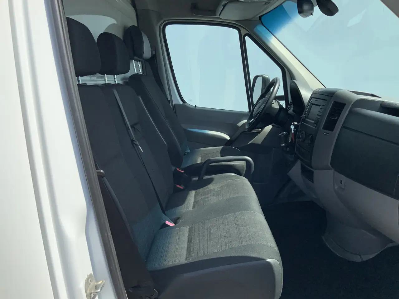 Mercedes-Benz Sprinter 519 3.0 CDI 432LAutomaat 6 Cilinder Meubelbak&Lift leasing Mercedes-Benz Sprinter 519 3.0 CDI 432LAutomaat 6 Cilinder Meubelbak&Lift: picture 6
