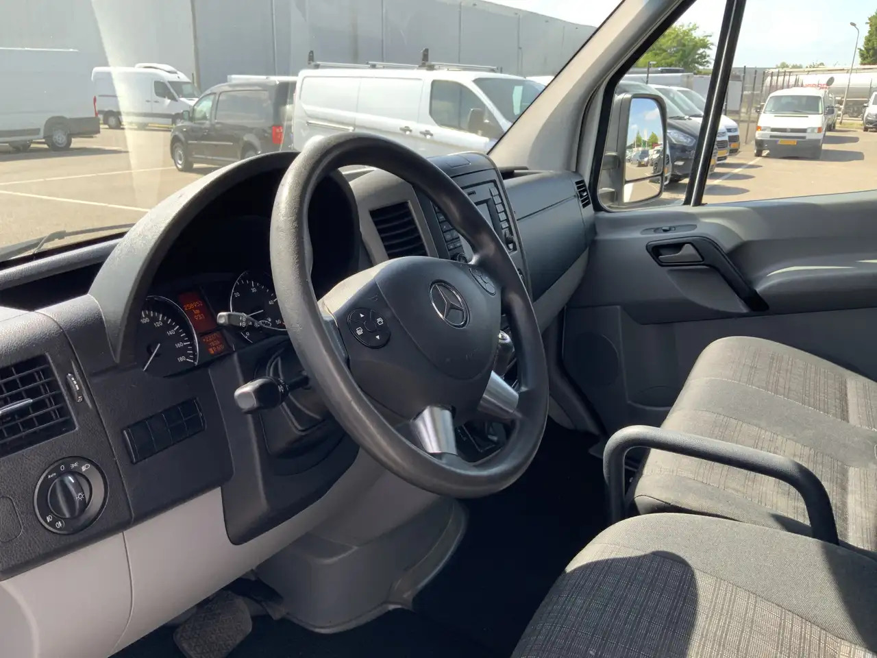 Mercedes-Benz Sprinter 519 3.0 CDI 432LAutomaat 6 Cilinder Meubelbak&Lift leasing Mercedes-Benz Sprinter 519 3.0 CDI 432LAutomaat 6 Cilinder Meubelbak&Lift: picture 12