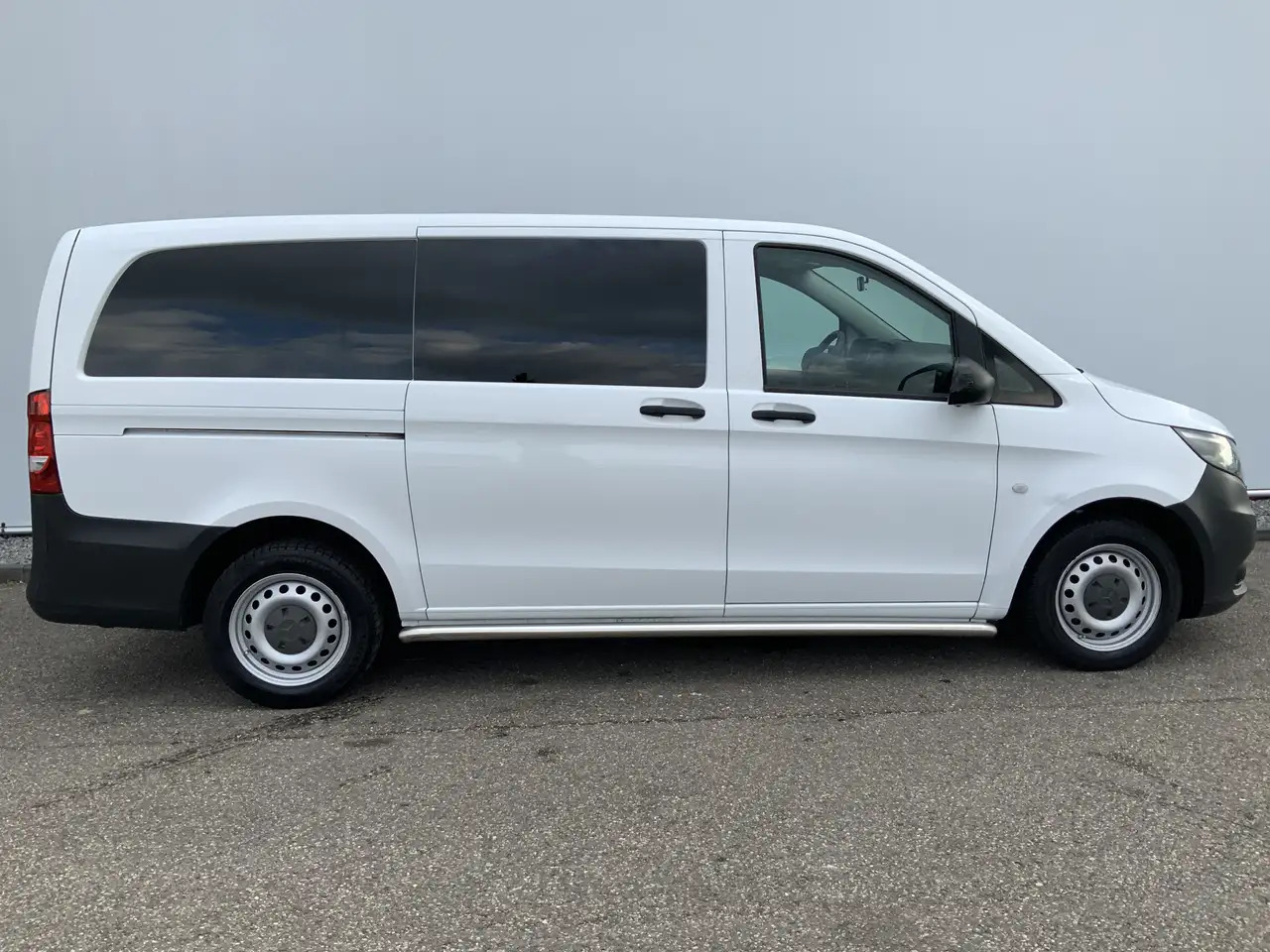 Panel van Mercedes-Benz Vito 111 CDI Functional Airco 3 Zits Side Bar Trekhaak: picture 18