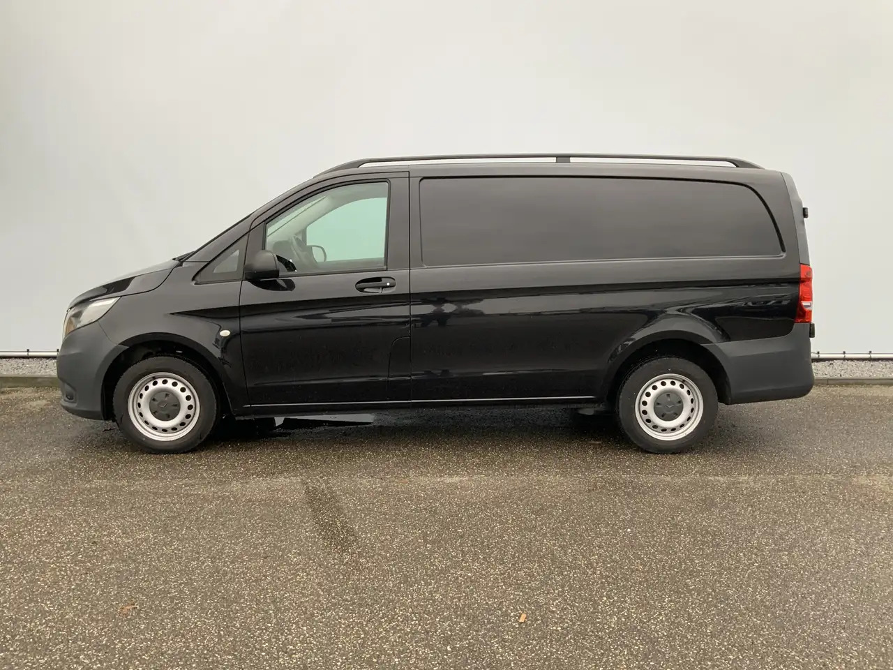 Mercedes-Benz Vito 114 CDI Lang L2 H1 3 Zits Airco Cruise Euro 5 - Panel van: picture 3 Mercedes-Benz Vito 114 CDI Lang L2 H1 3 Zits Airco Cruise Euro 5 - Panel van: picture 3