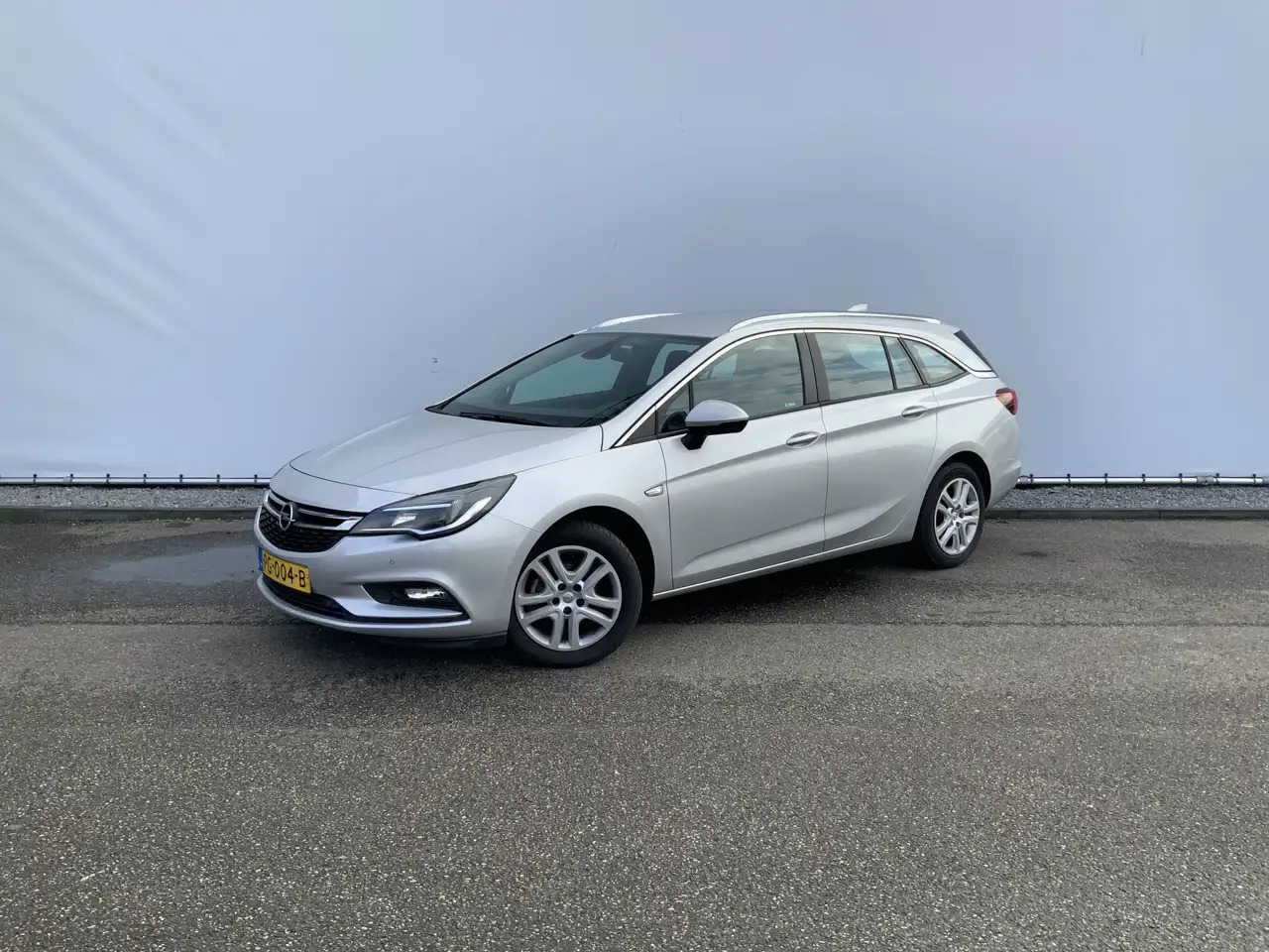 Car Opel Astra Sports Tourer Turbo 1.4 Online Edition EXPORT! TUR: picture 1