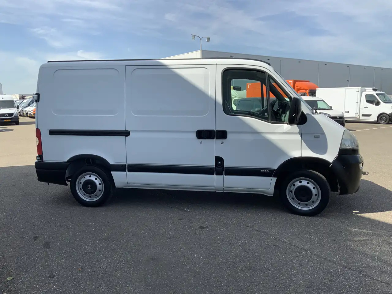 Opel Movano 1.9 CDTi L1H1(Koppeling Defect) 3 Zits Trekhaak 20 - Small van: picture 3 Opel Movano 1.9 CDTi L1H1(Koppeling Defect) 3 Zits Trekhaak 20 - Small van: picture 3