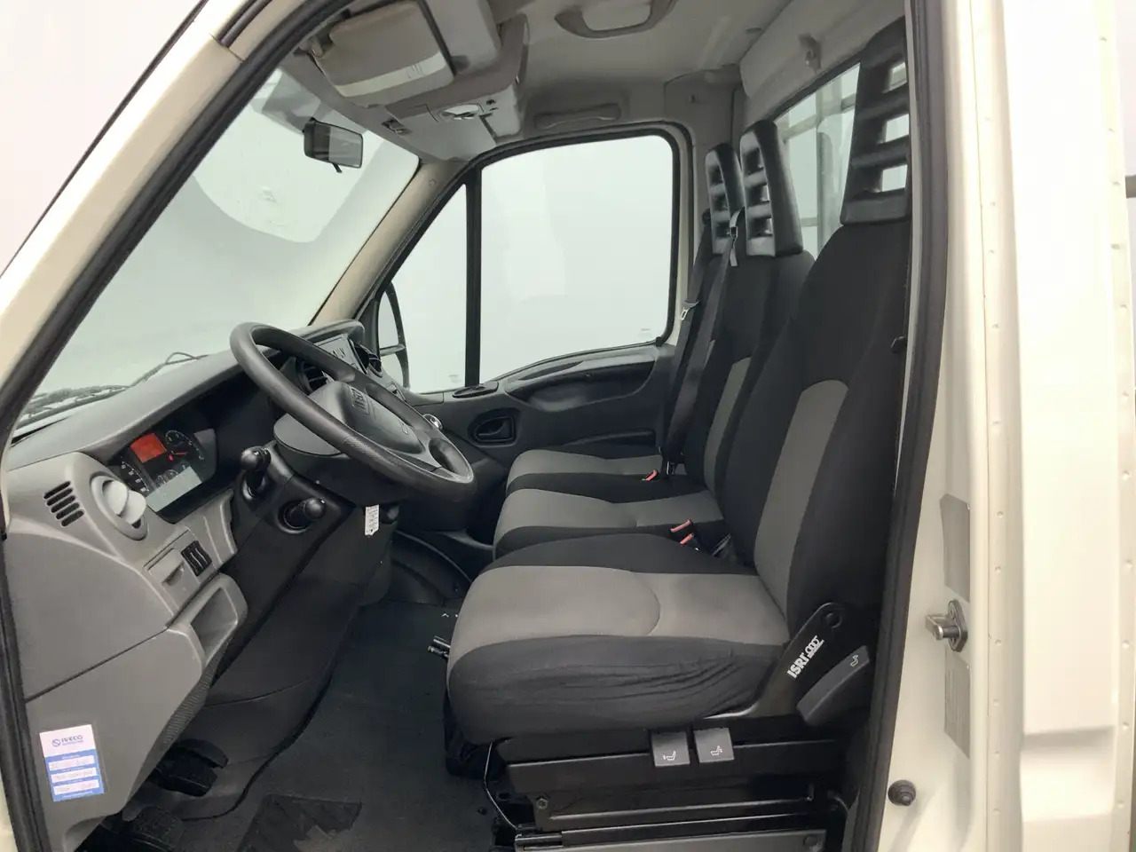 Iveco Daily 35S13 D 345 Pick Up Airco 3 Zits Trekhaak 3500 kg - Other machinery: picture 4 Iveco Daily 35S13 D 345 Pick Up Airco 3 Zits Trekhaak 3500 kg - Other machinery: picture 4