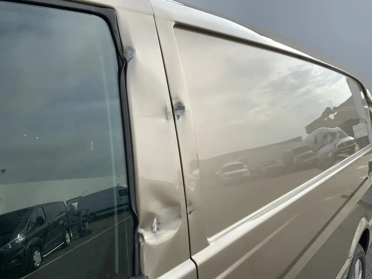 Mercedes-Benz Vito 122 CDI 320 Lang DC Luxe Automaat Alu Velg Side Ba - Other machinery: picture 2 Mercedes-Benz Vito 122 CDI 320 Lang DC Luxe Automaat Alu Velg Side Ba - Other machinery: picture 2
