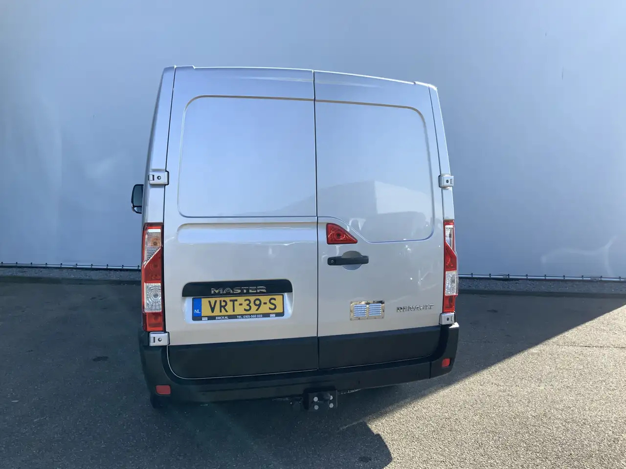 Renault Master T33 2.3 dCi L1H1Airco Cruise 3 Zits Trekhaak 2500 - Panel van: picture 2 Renault Master T33 2.3 dCi L1H1Airco Cruise 3 Zits Trekhaak 2500 - Panel van: picture 2