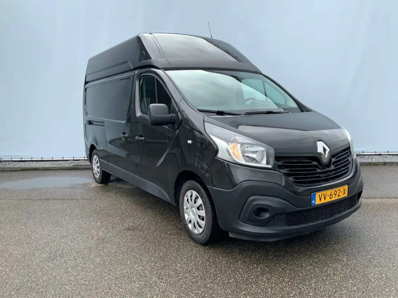 Renault Trafic 1.6 dCi T29 L2H2 Comfort Energy Airco Cruise 3 Zit - Panel van: picture 2 Renault Trafic 1.6 dCi T29 L2H2 Comfort Energy Airco Cruise 3 Zit - Panel van: picture 2