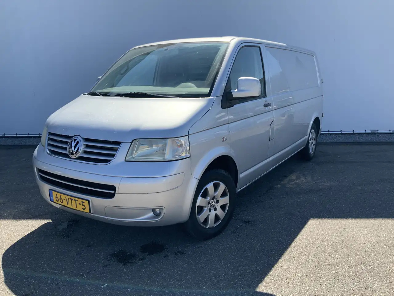 Panel van Volkswagen T5 Transporter 1.9 TDI 340 MHD (Versnellingsbak Defekt !!)Airco 3: picture 1