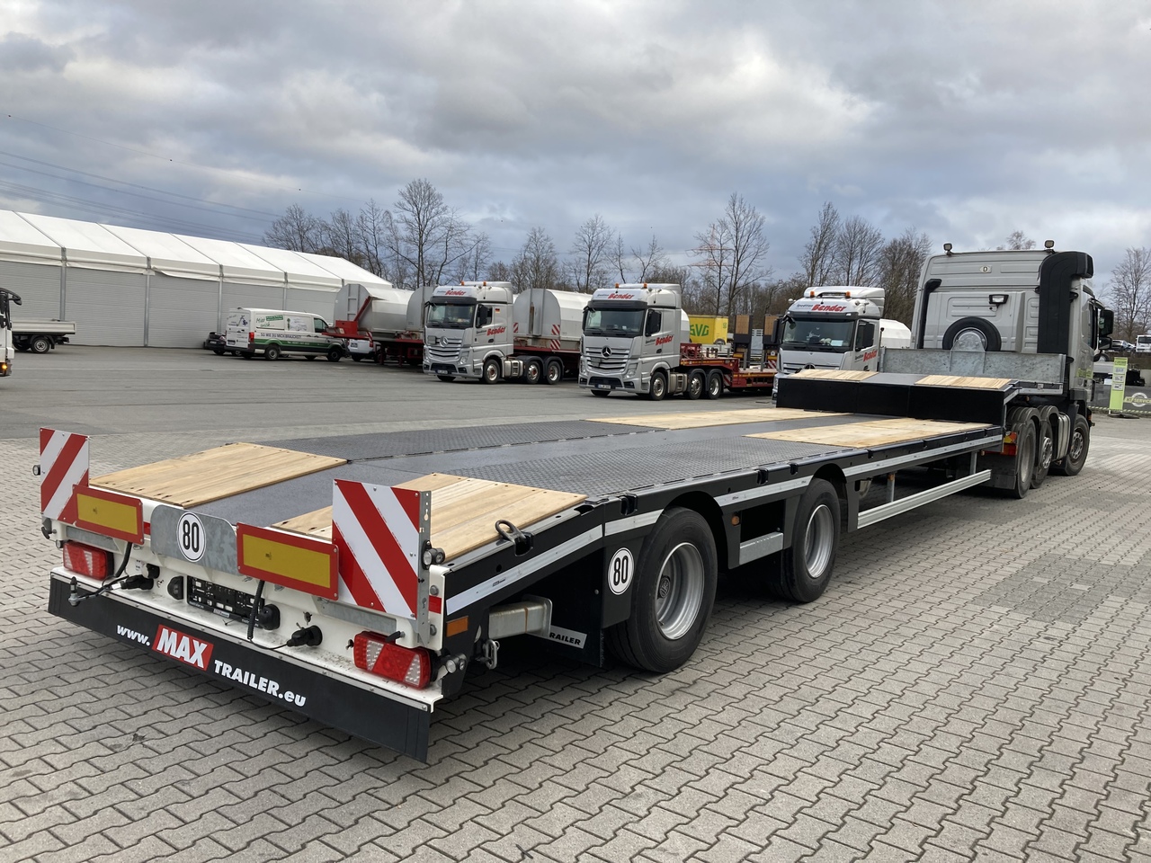 FAYMONVILLE MAX Trailer 2-Achs-Semi zwangsgelenkt - Low loader semi-trailer: picture 5 FAYMONVILLE MAX Trailer 2-Achs-Semi zwangsgelenkt - Low loader semi-trailer: picture 5