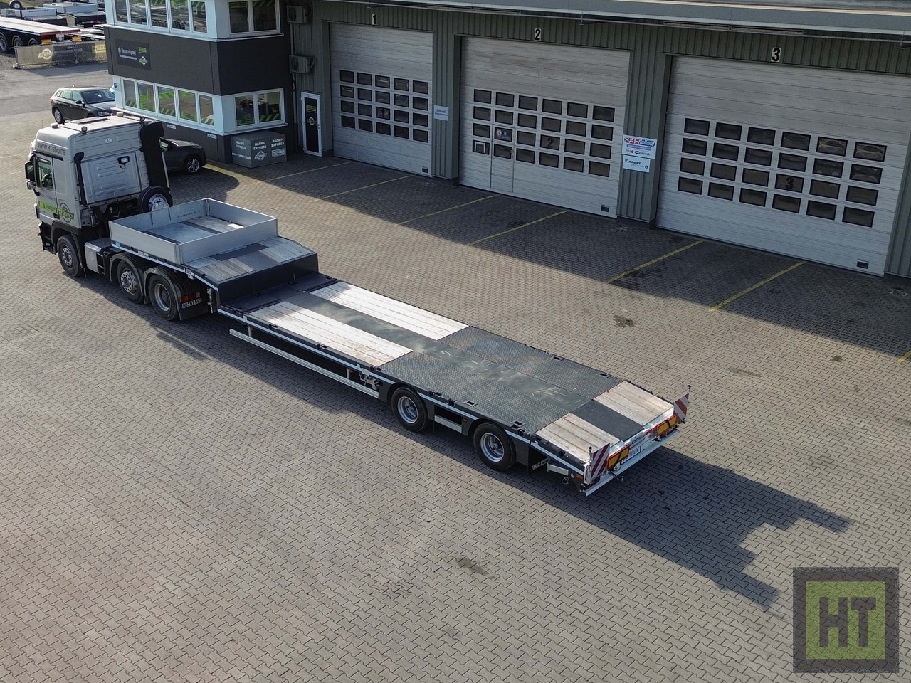 Faymonville MAX Trailer 2-Achs-Tele-Semi-Sattelauflieger-zwangsgelenkt - Low loader semi-trailer: picture 1 Faymonville MAX Trailer 2-Achs-Tele-Semi-Sattelauflieger-zwangsgelenkt - Low loader semi-trailer: picture 1