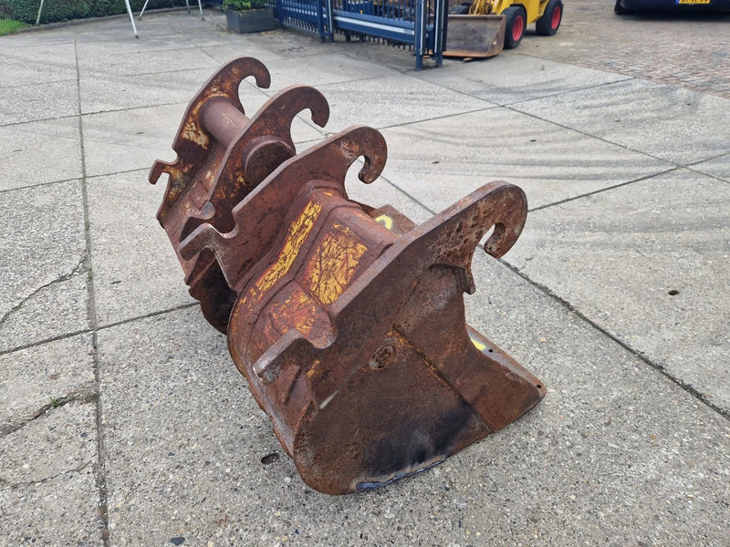 Boforce smalle dieplepel en Verachtert V-bak - Bucket for Construction machinery: picture 5 Boforce smalle dieplepel en Verachtert V-bak - Bucket for Construction machinery: picture 5