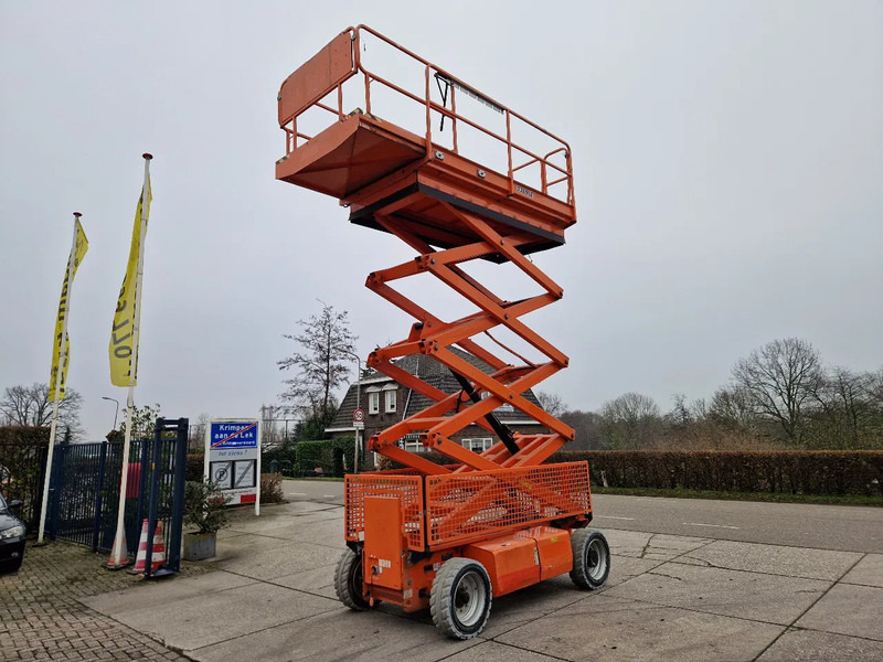 Scissor lift JLG 3369LE elektrisch werkhoogte 12.06m.: picture 17 Scissor lift JLG 3369LE elektrisch werkhoogte 12.06m.: picture 17