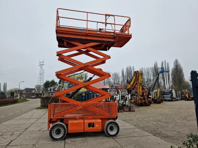 Scissor lift JLG 3369LE elektrisch werkhoogte 12.06m.: picture 15 Scissor lift JLG 3369LE elektrisch werkhoogte 12.06m.: picture 15