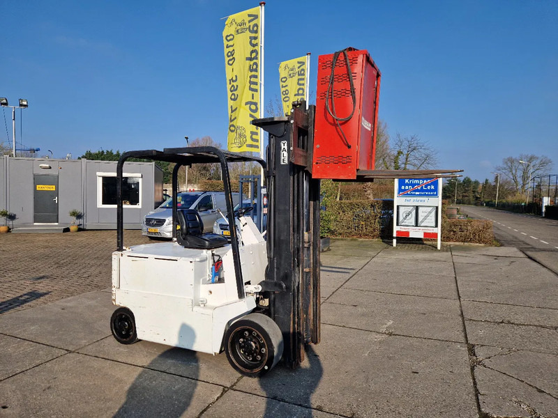 Electric forklift Yale 4.5 ton elektrisch triplomast: picture 8