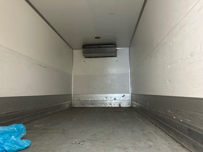 Mercedes-Benz Atego 818 - Refrigerator truck: picture 5 Mercedes-Benz Atego 818 - Refrigerator truck: picture 5