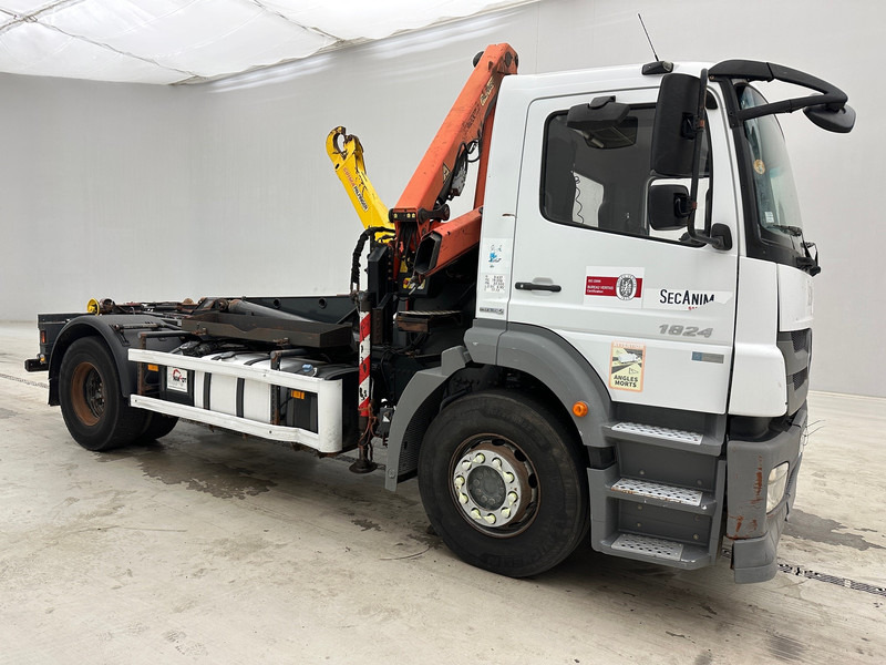 Mercedes-Benz Axor 1824 - Hook lift truck, Crane truck: picture 3 Mercedes-Benz Axor 1824 - Hook lift truck, Crane truck: picture 3