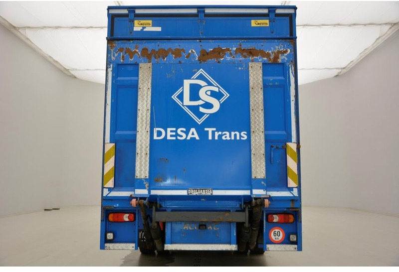 Renault Midlum 240 DXi* - Curtainsider truck: picture 5 Renault Midlum 240 DXi* - Curtainsider truck: picture 5