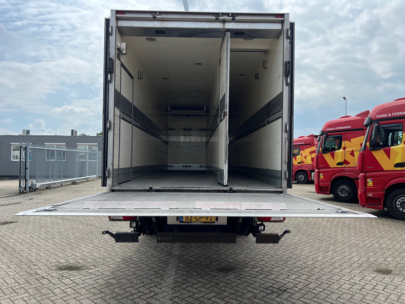 Refrigerator truck Scania P230: picture 11