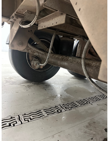 Tipper semi-trailer Stas 28 cub in alu: picture 11 Tipper semi-trailer Stas 28 cub in alu: picture 11