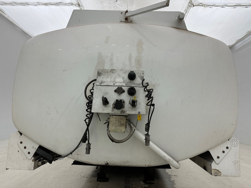 Tank semi-trailer Stokota Tank 23000 L: picture 12 Tank semi-trailer Stokota Tank 23000 L: picture 12