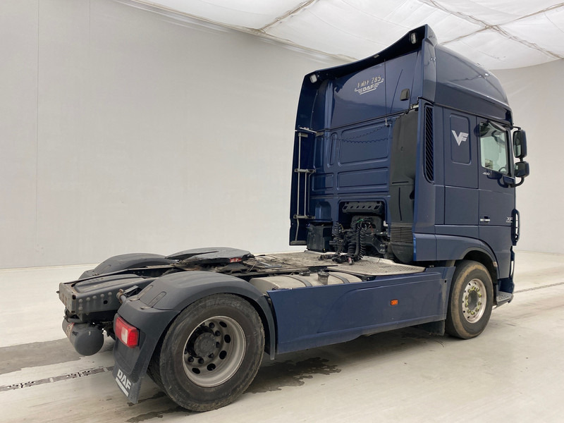 DAF XF106.460 Super Space Cab - Tractor unit: picture 4 DAF XF106.460 Super Space Cab - Tractor unit: picture 4