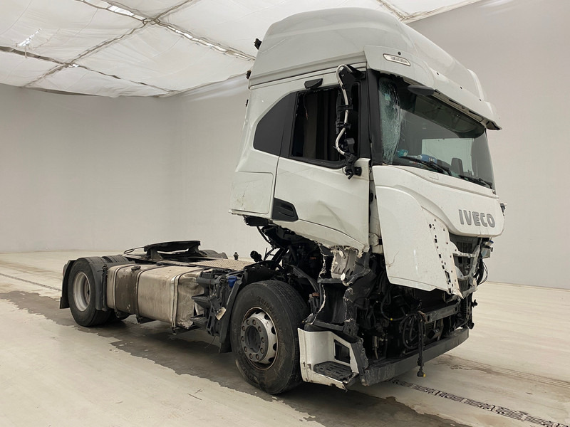 Iveco S-WAY 460 - Tractor unit: picture 3 Iveco S-WAY 460 - Tractor unit: picture 3